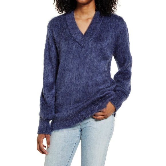 BP. Deep V-Neck Fuzzy Tunic Sweater in Blue Size Small New with Tags - Picture 1 of 4